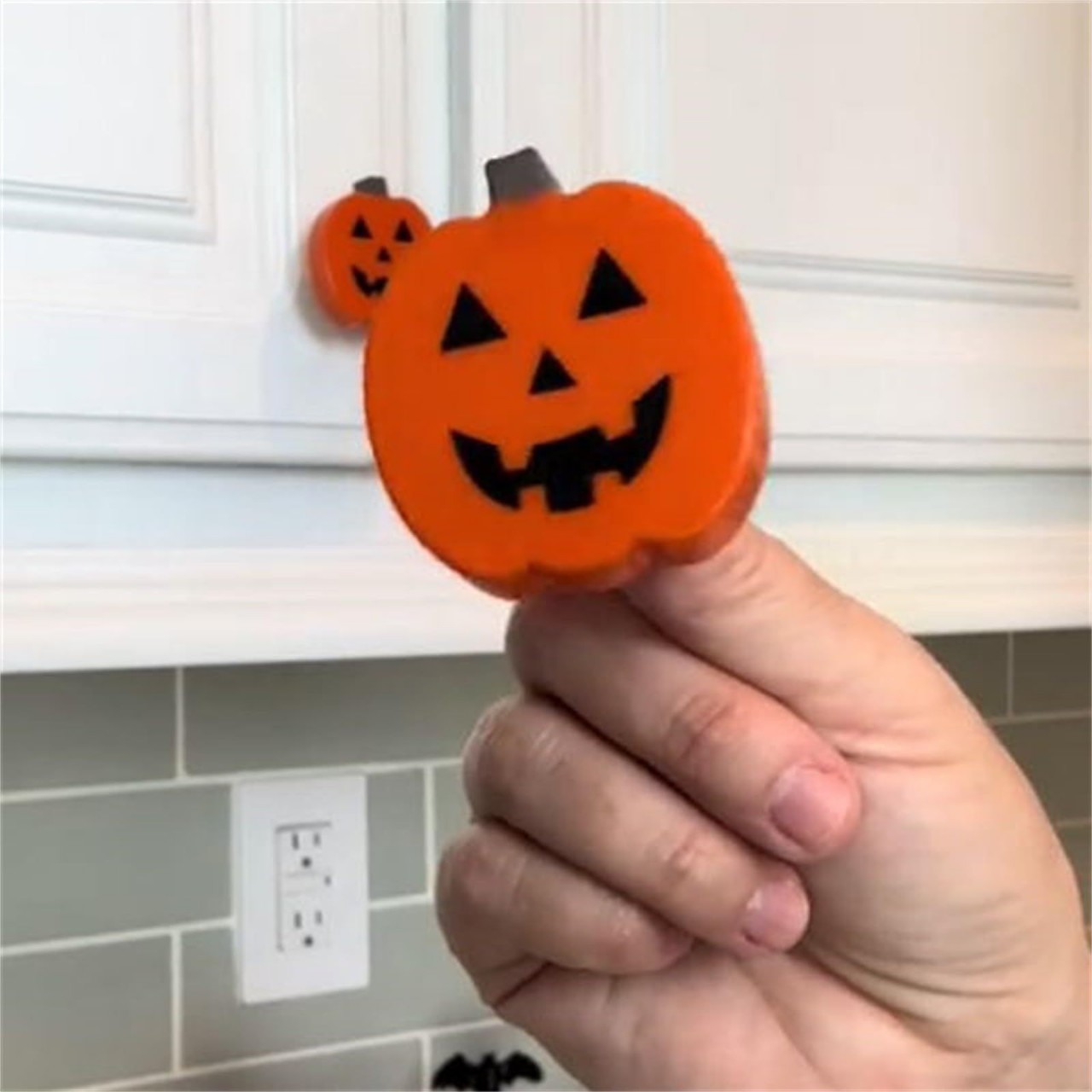 Halloween pumpkin knob cover,  - Furniture Hardware Products recension och pris